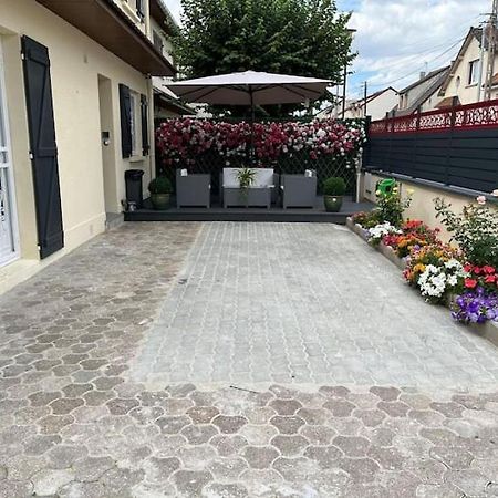 Chambre Privee Pour 4 Personnes En Banlieue Parisienne A Bondy Dış mekan fotoğraf