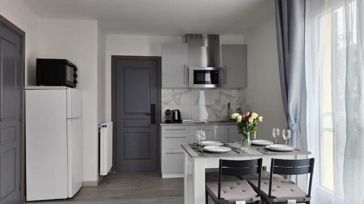 Chambre Privee Pour 4 Personnes En Banlieue Parisienne A Bondy Dış mekan fotoğraf