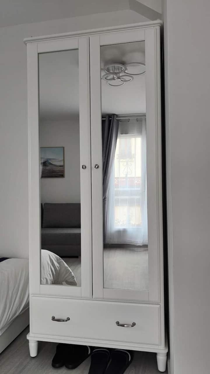Chambre Privee Pour 4 Personnes En Banlieue Parisienne A Bondy Dış mekan fotoğraf